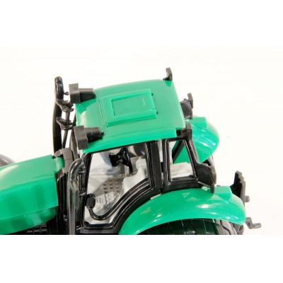 Model Traktor s vlečkou - 1:27