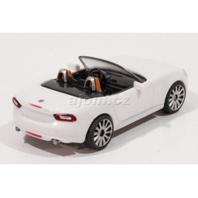 Fiat 124 Spider model auta Mondo Motors 1:43