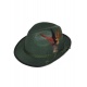 Zelený klobouk s peřím myslivec