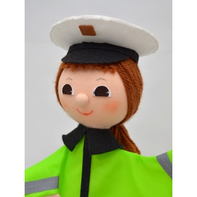 Policistka 28cm maňásek