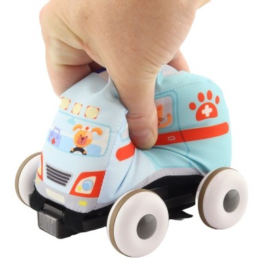 RC pěnové autíčko pro nejmenší Ambulance na dálkové ovládání
