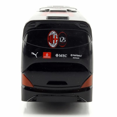 Kovový model Autobus AC Milan s otevíracími dveřmi 1:43 Pull Back