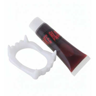 Upíří zuby a falešná krev