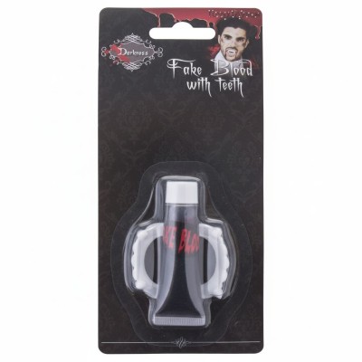 Upíří zuby a falešná krev