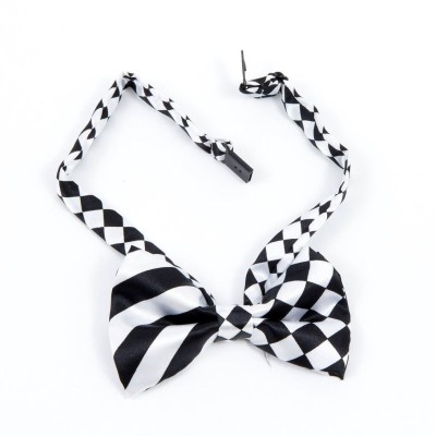 Motýlek černobílý pierot