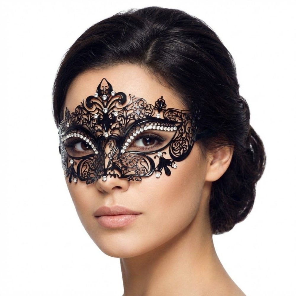 Kovová maska škraboška zdobená