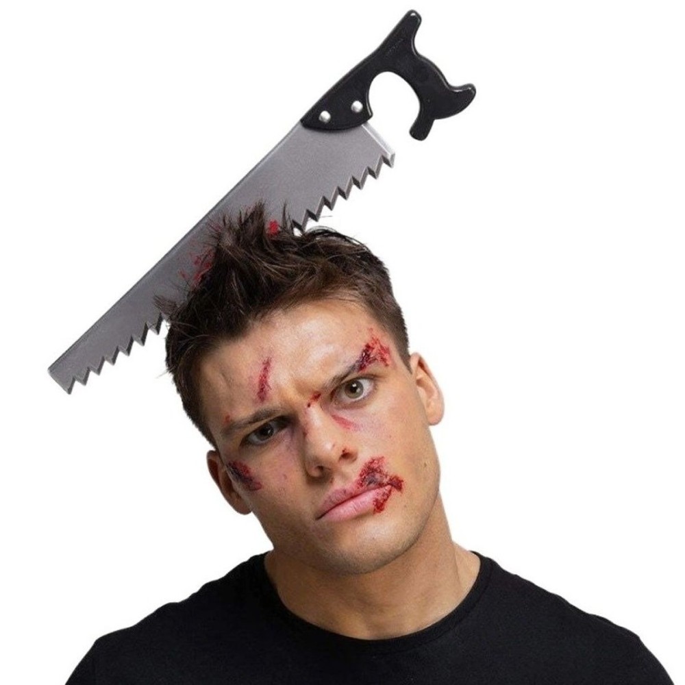 Čelenka pila v hlavě Halloween