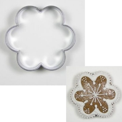 Vykrajovátko Kytička 52 x 47 mm